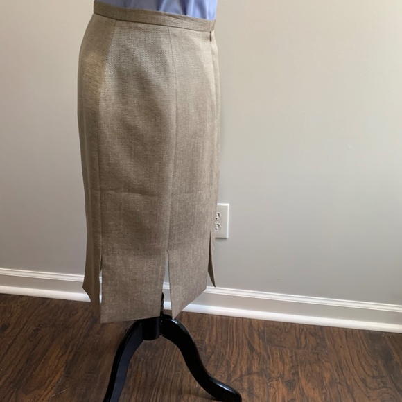 Liz Claiborne suit skirt sz 10 tan creme netural basic pencil pleated slit work - Picture 11 of 16